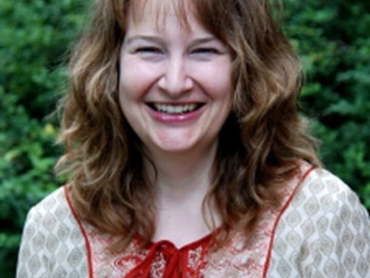 photo of Erin Bauer